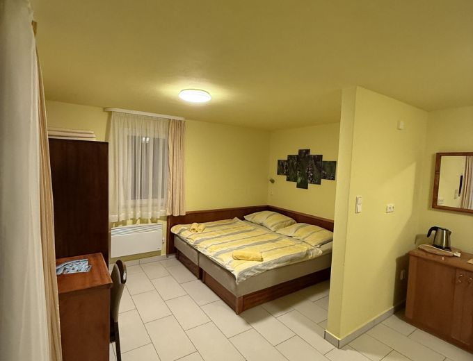 Interiér bungalovu Penzion Kamínek Nové Hrady